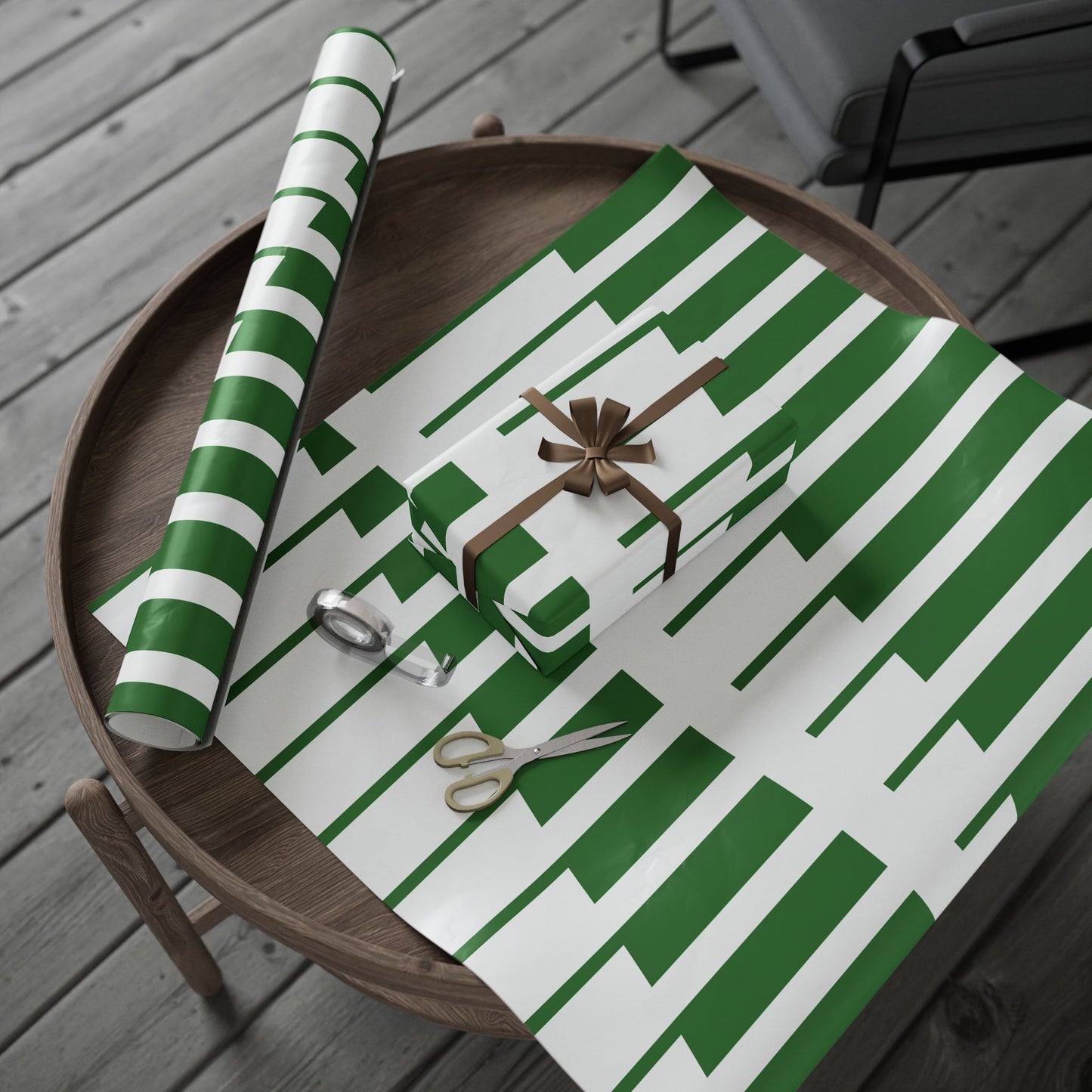 Chic Green Wrapping Paper, Modern Gift Wrap for Holidays, Birthdays, Eco-Friendly Packaging, Party Supplies, Creative Gift Ideas